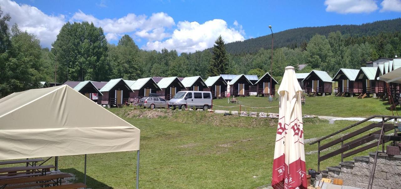 Retro Kemp Pod Boubinem Horní Vltavice Εξωτερικό φωτογραφία